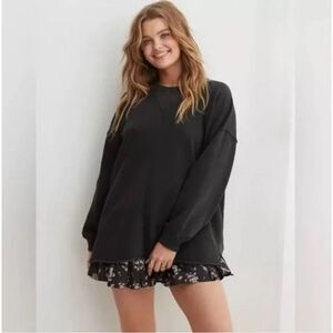 Aerie Down-To-Earth Oversized Pullover Crewneck Sweatshirt In Black